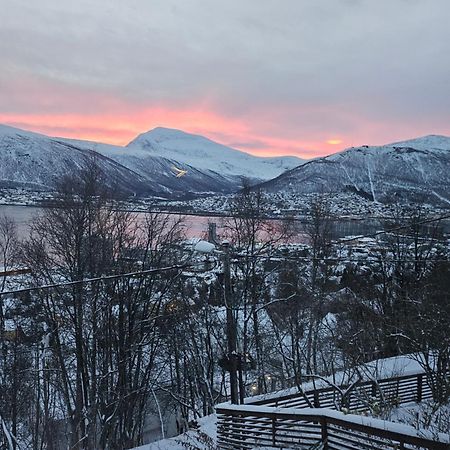 Tromsoapartment Silent Area With Nice View I Have Warm Caravan For Rent Same Place, 4 People Exteriér fotografie